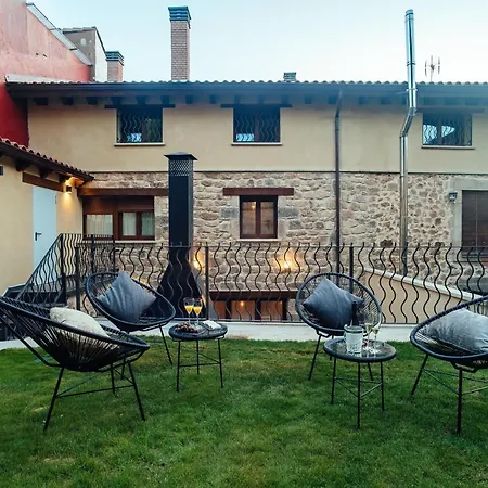 Pinares De Soria Holiday home Molinos de Duero